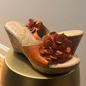Born Women's Floral Orange Wedges